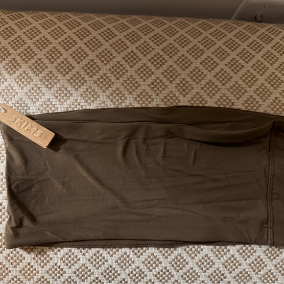 SKIMS NWT Brown Bandeau Top - Picture 4 of 6